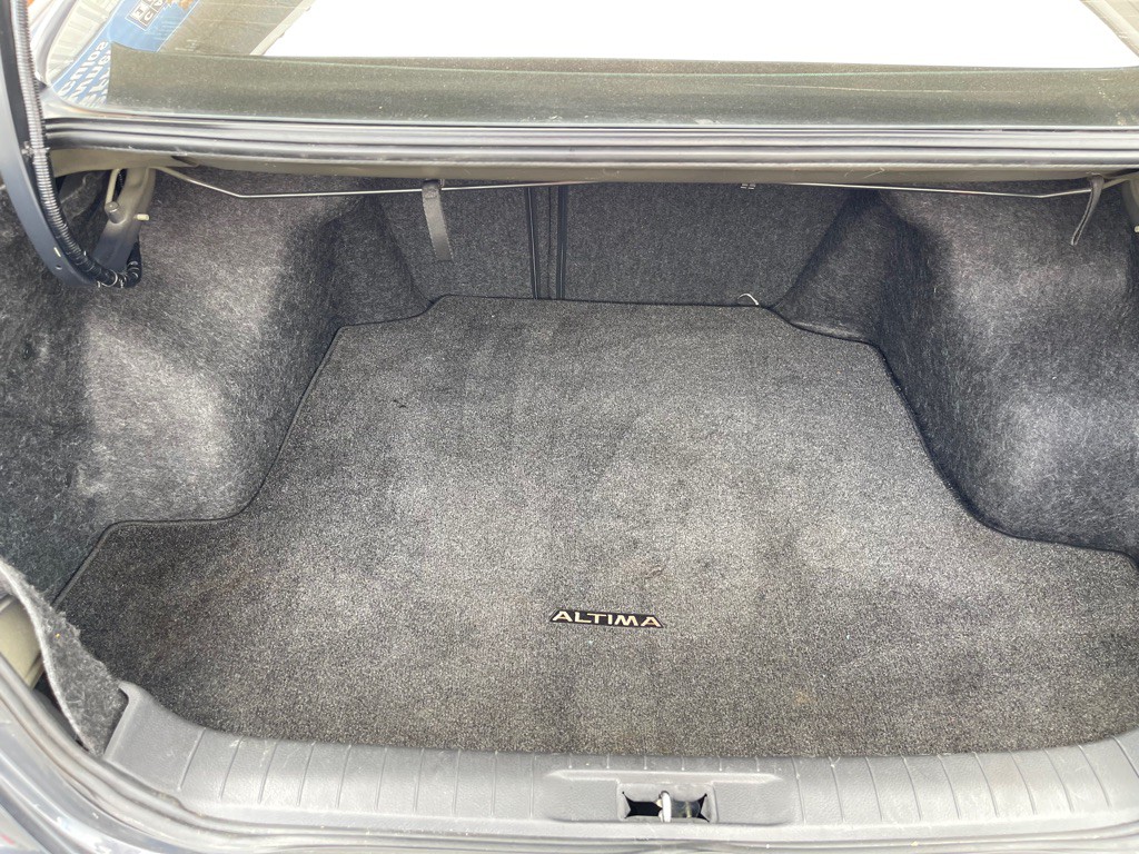 2018 Nissan Altima Image 13