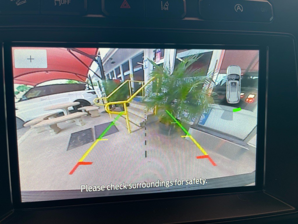 2020 Ford Expedition Image 8