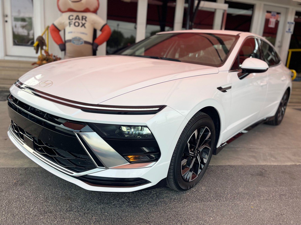 2025 Hyundai Sonata Image 3