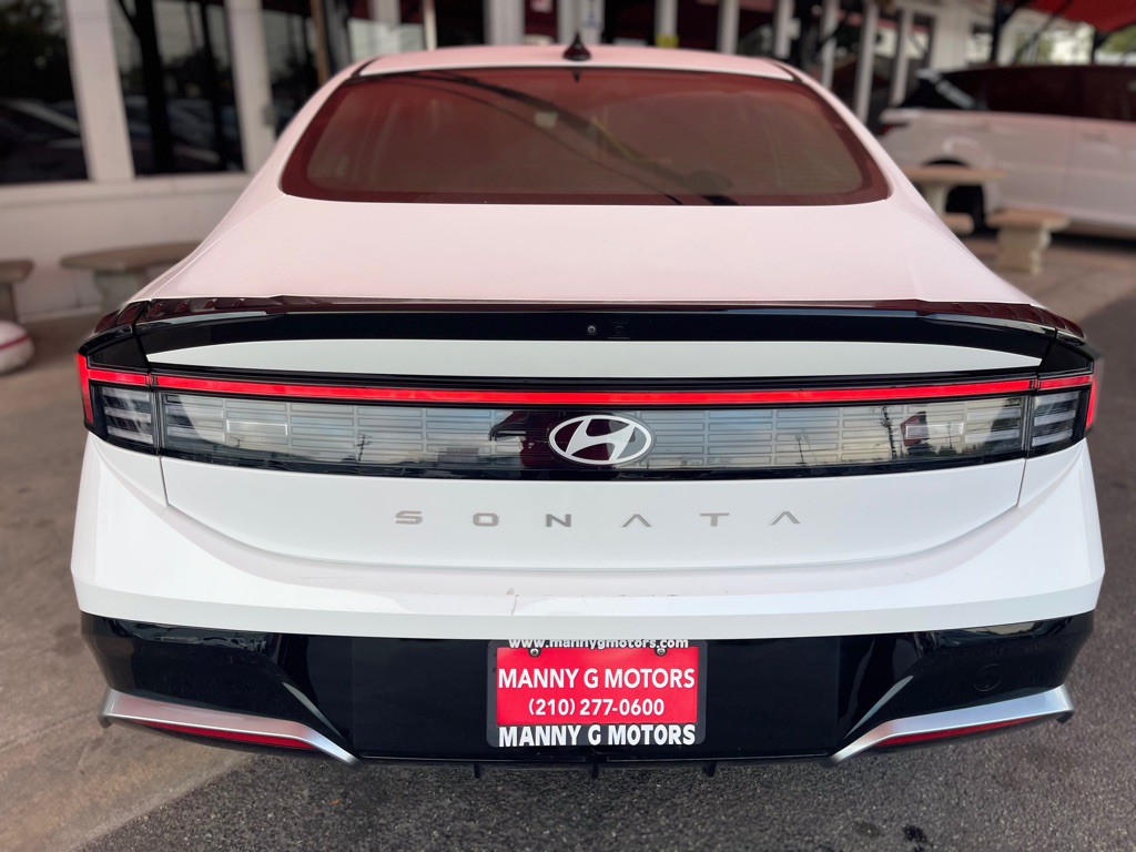 2025 Hyundai Sonata Image 12