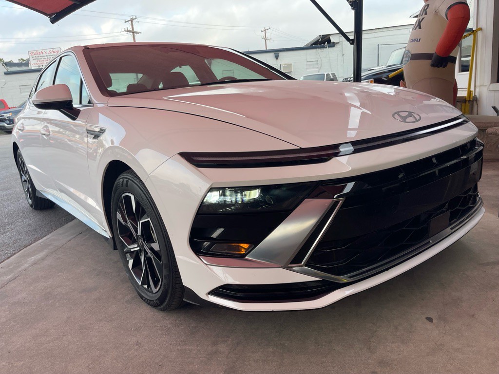 2025 Hyundai Sonata Image 17