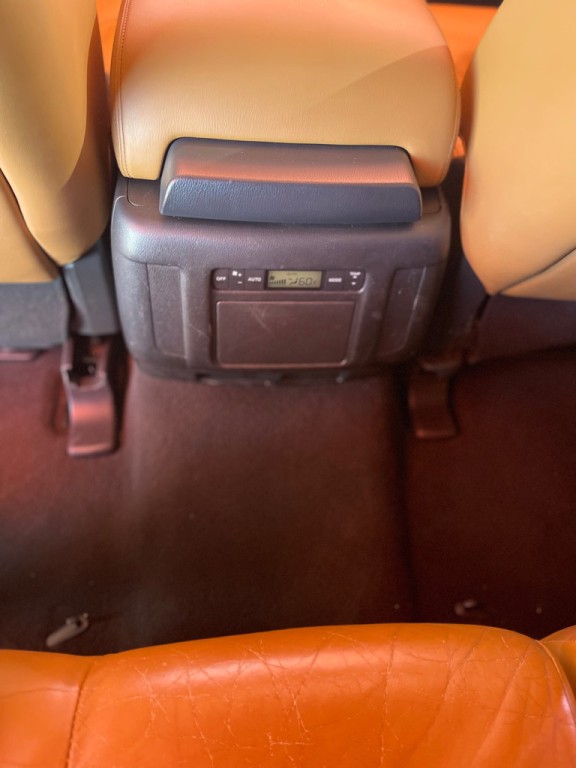 2017 INFINITI QX80 Image 13