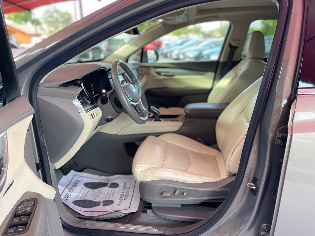 2018 Cadillac XT5 Image 4