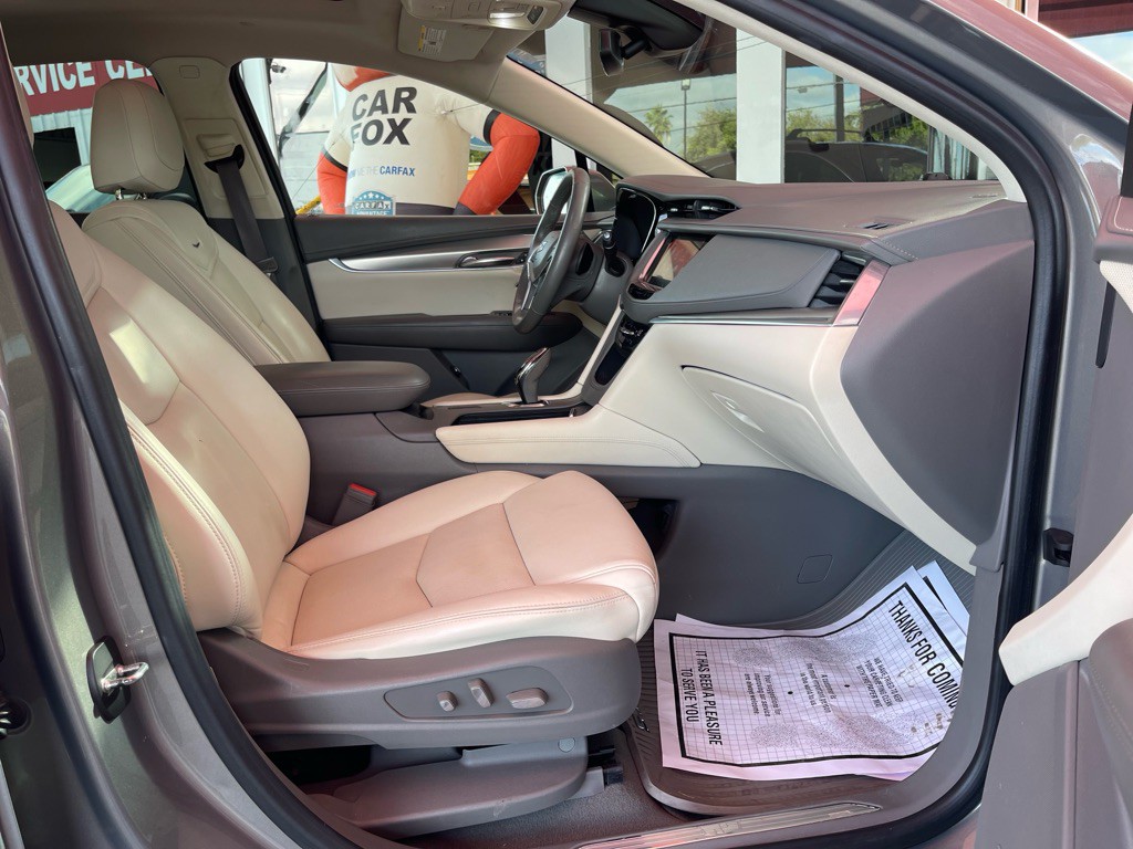 2018 Cadillac XT5 Image 16