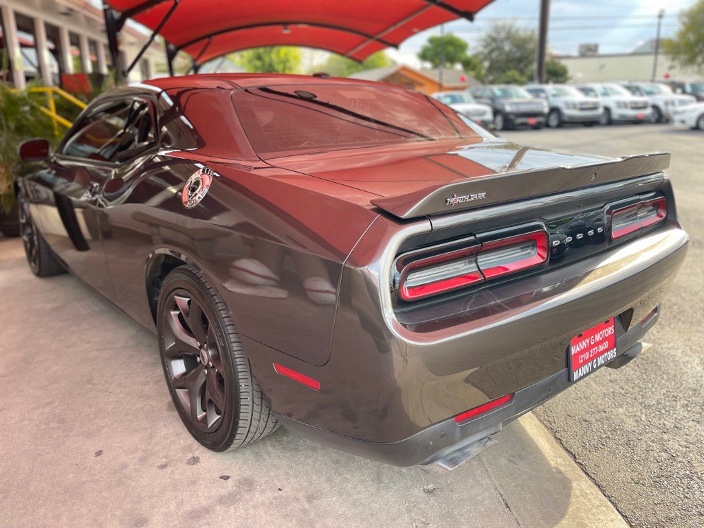 2019 Dodge Challenger Image 10