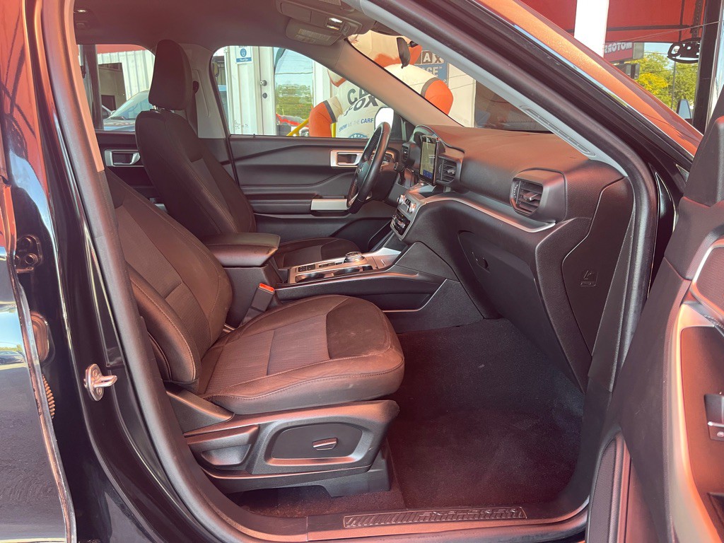 2022 Ford Explorer Image 18