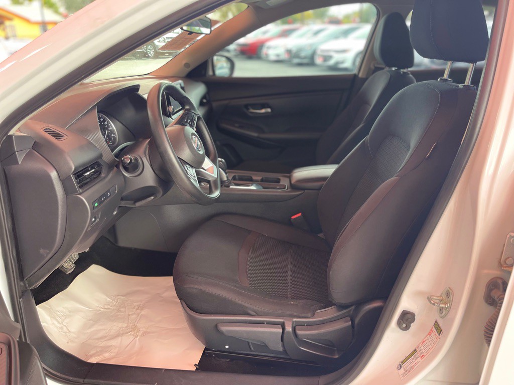 2022 Nissan Sentra Image 7