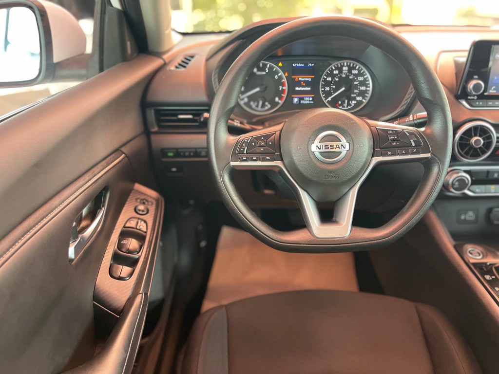 2022 Nissan Sentra Image 9