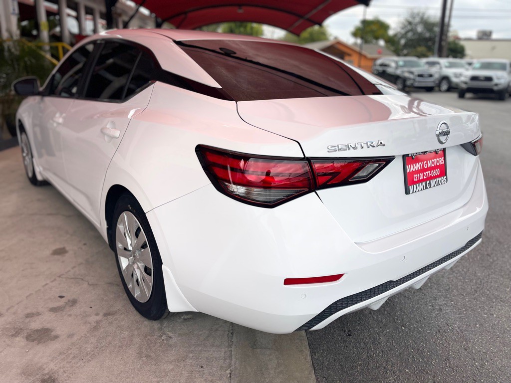 2022 Nissan Sentra Image 12