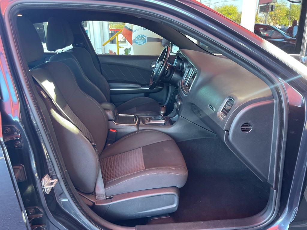2019 Dodge Charger Image 15
