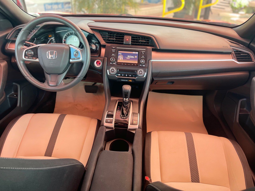 2017 Honda Civic Image 7