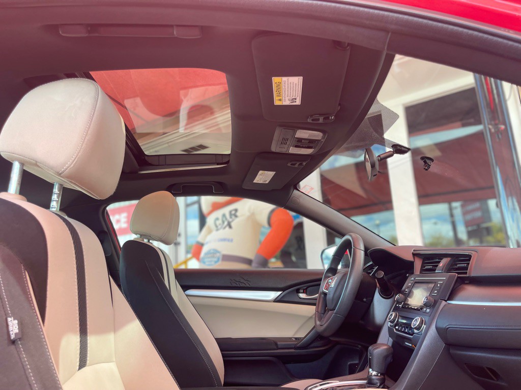 2017 Honda Civic Image 18