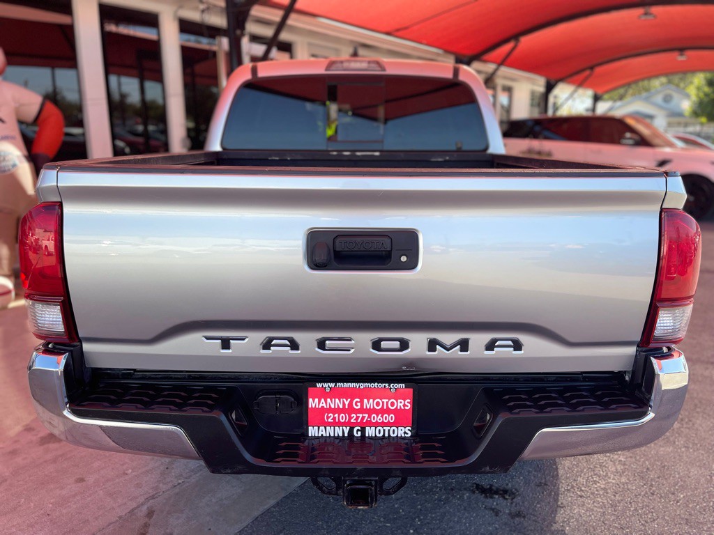 2023 Toyota Tacoma Image 13