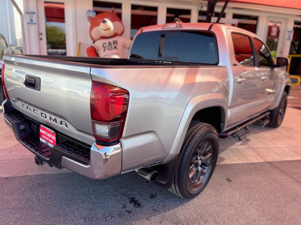 2023 Toyota Tacoma Image 18