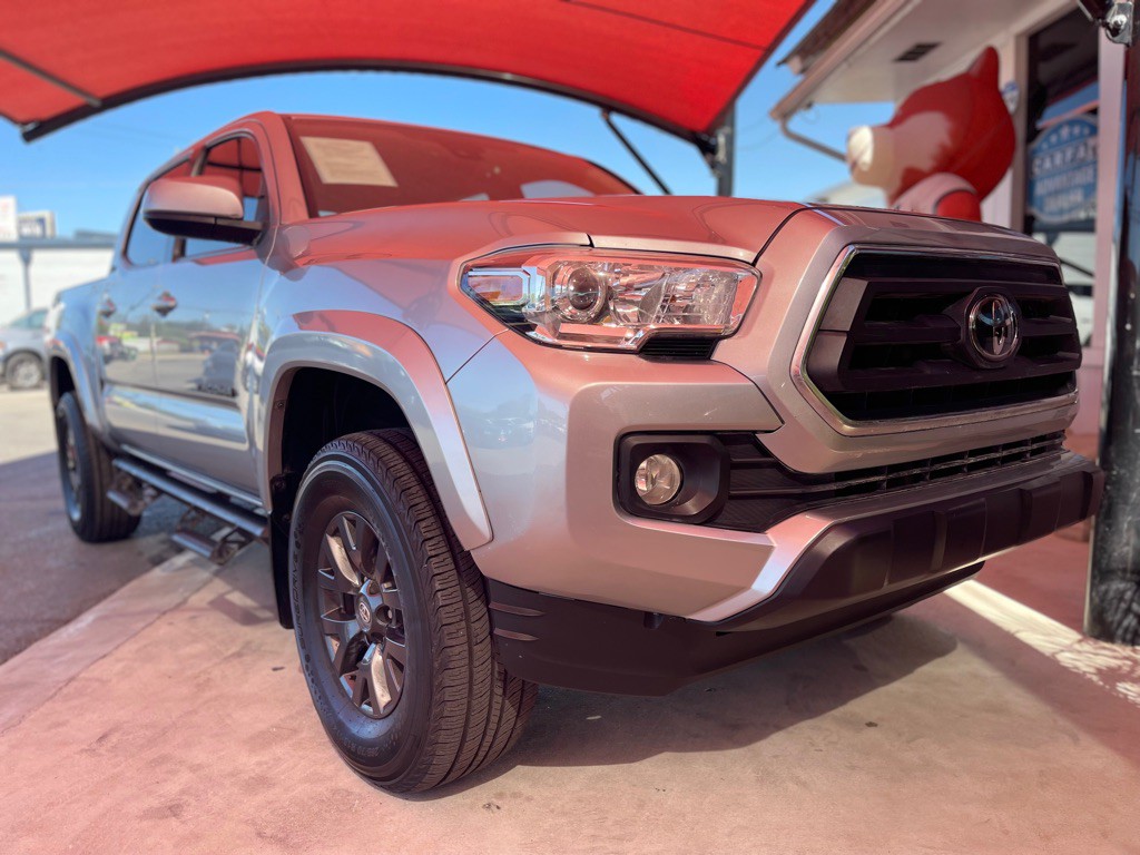 2023 Toyota Tacoma Image 19