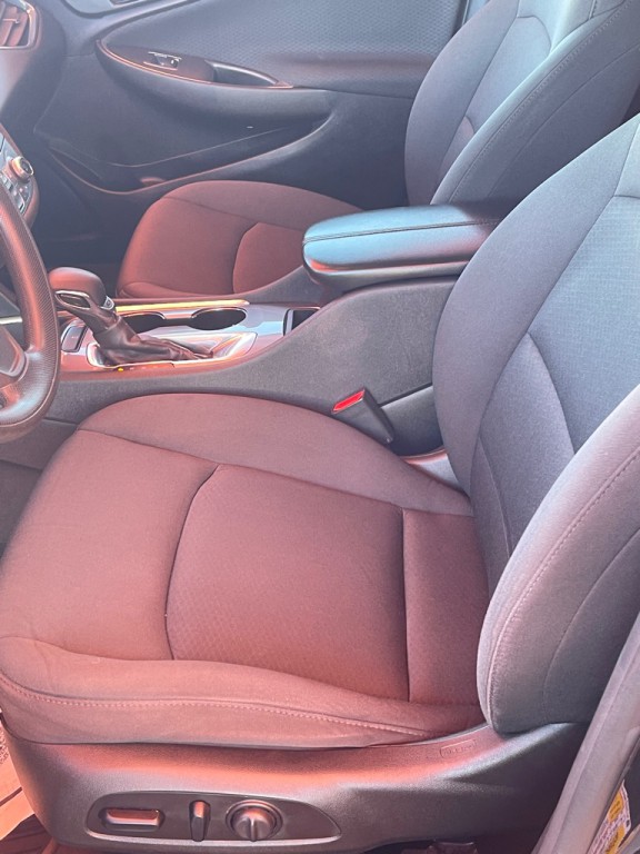 2021 Chevrolet Malibu Image 8