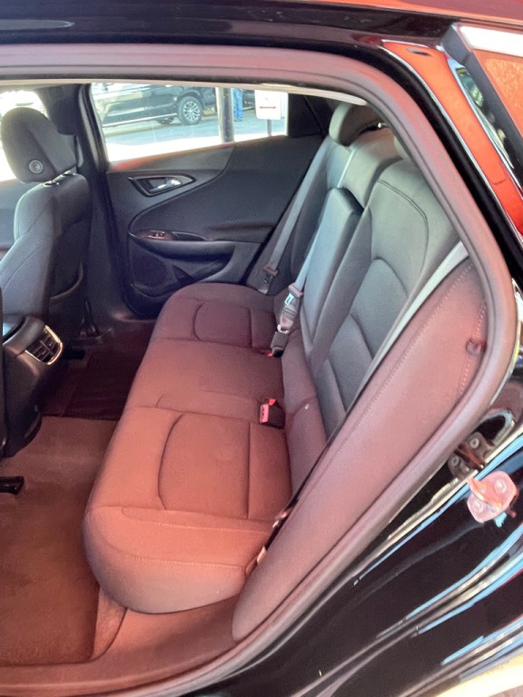 2021 Chevrolet Malibu Image 9