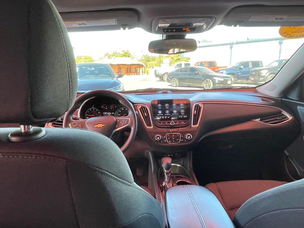 2021 Chevrolet Malibu Image 10