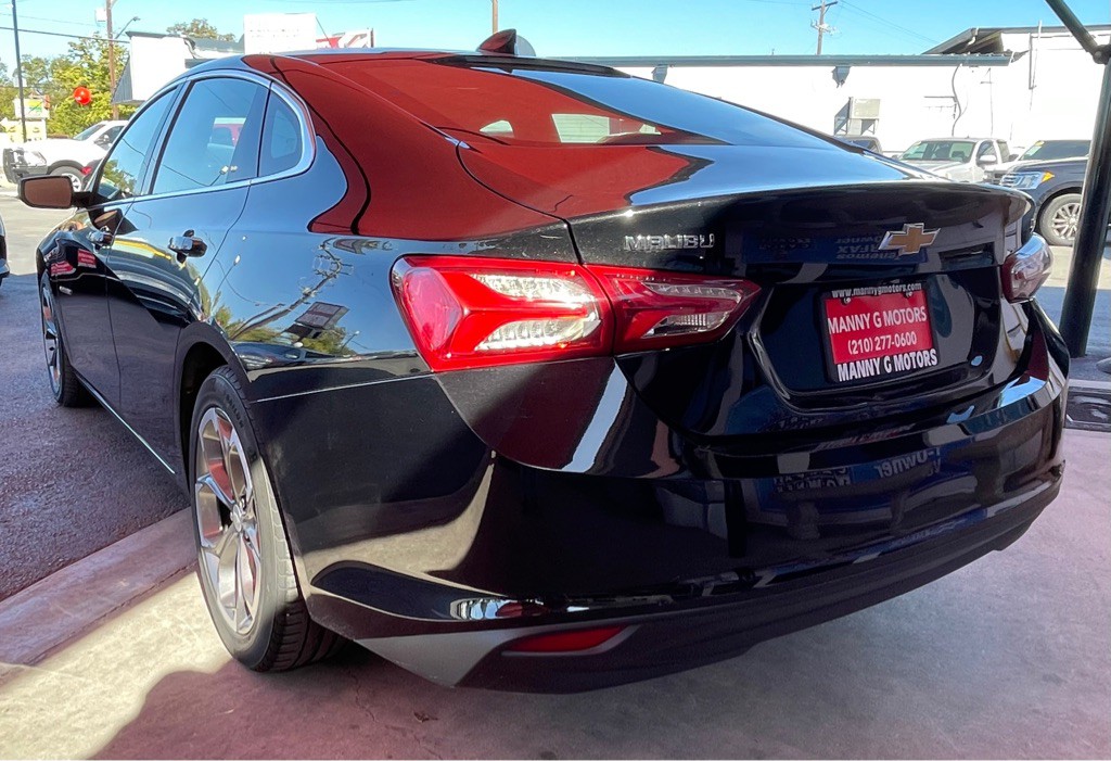 2021 Chevrolet Malibu Image 11