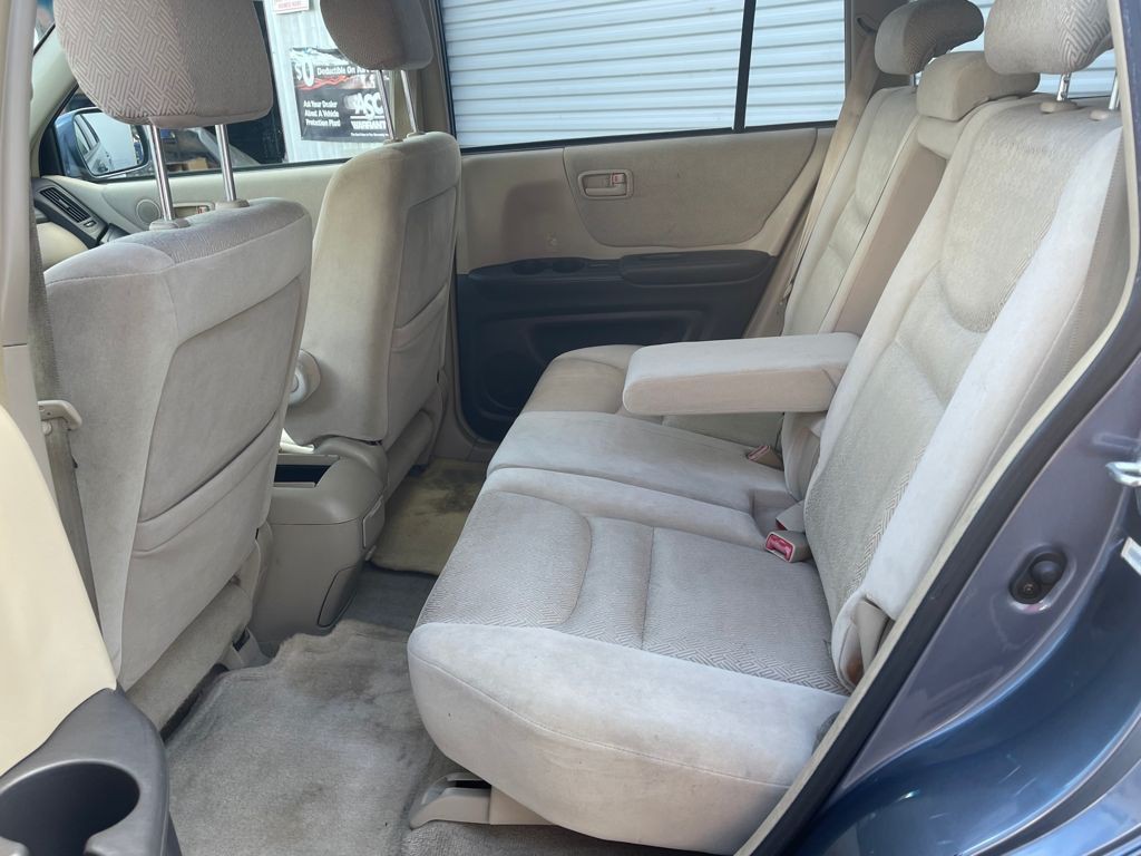2003 Toyota Highlander Image 10