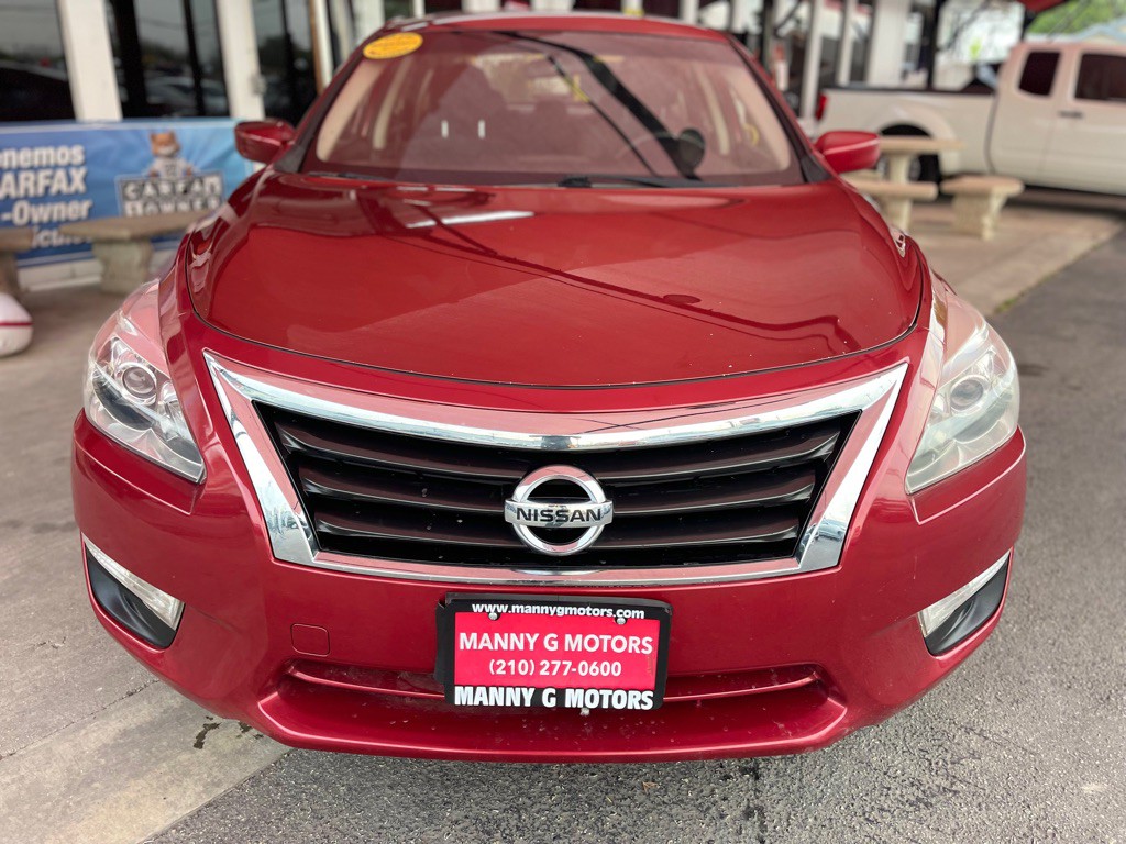 2015 Nissan Altima Image 2