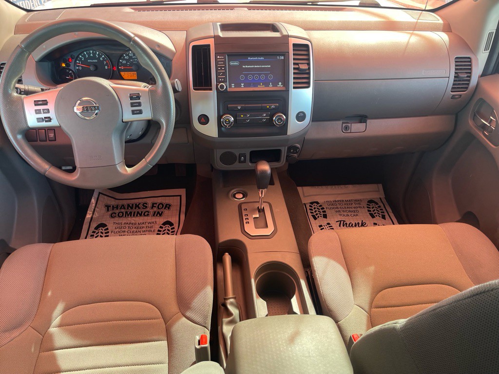 2021 Nissan Frontier Image 10