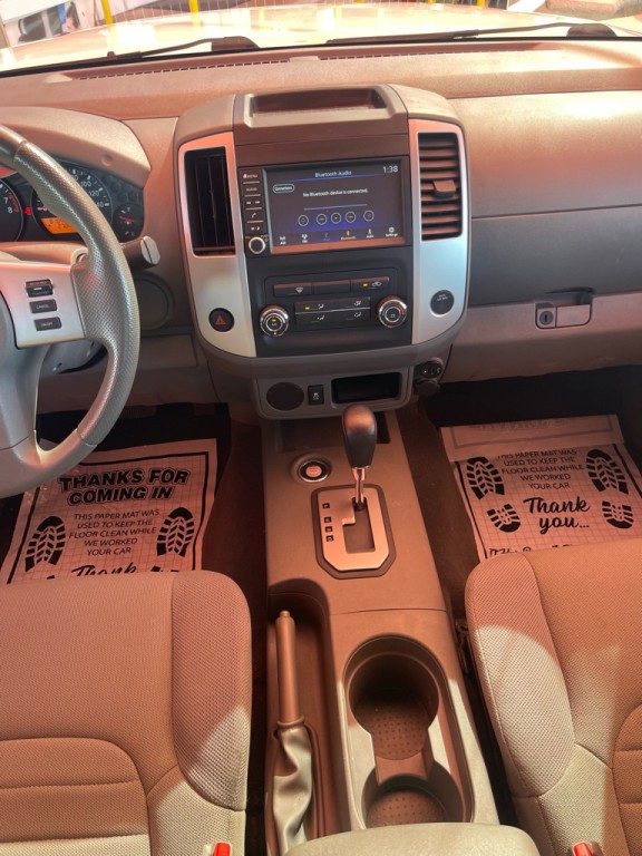 2021 Nissan Frontier Image 11