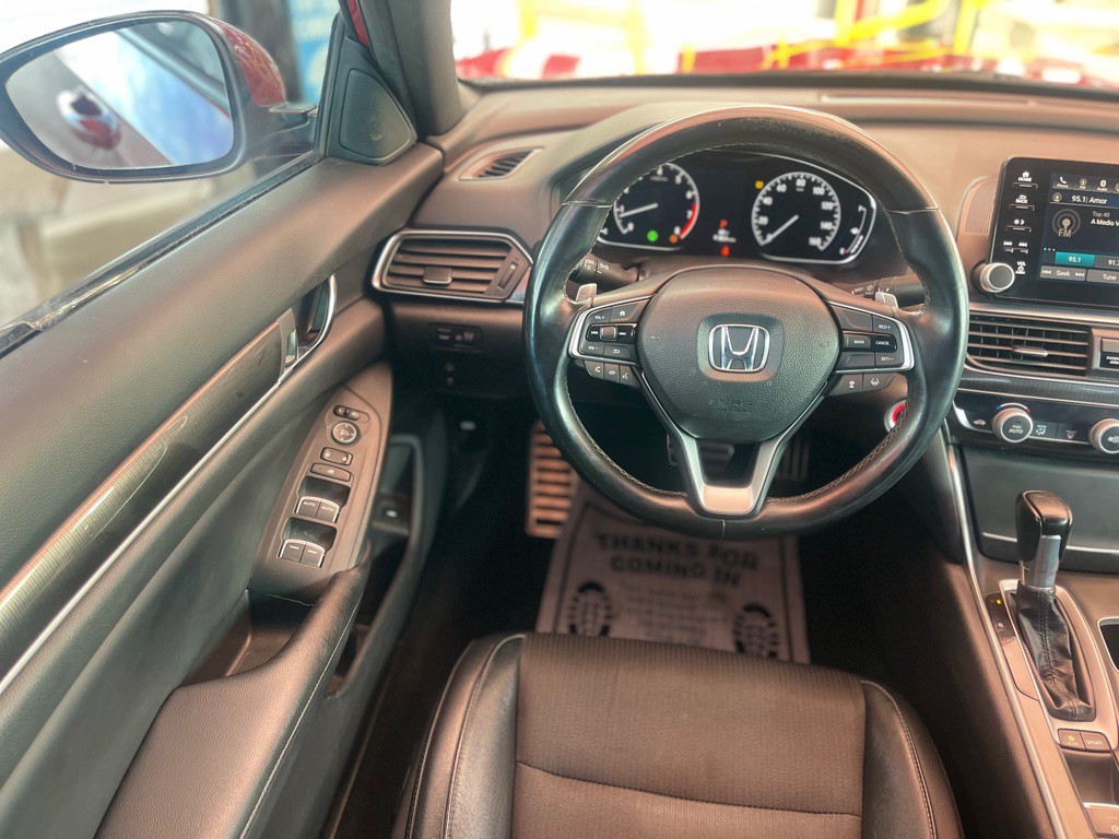 2018 Honda Accord Image 6