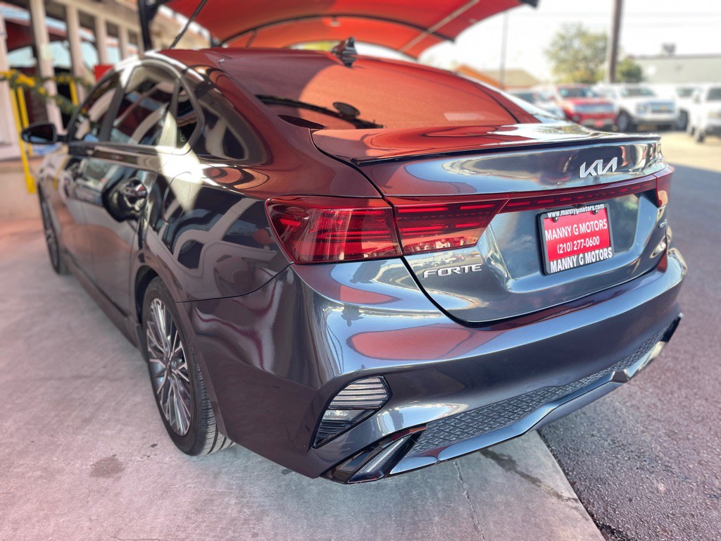2023 Kia Forte Image 10