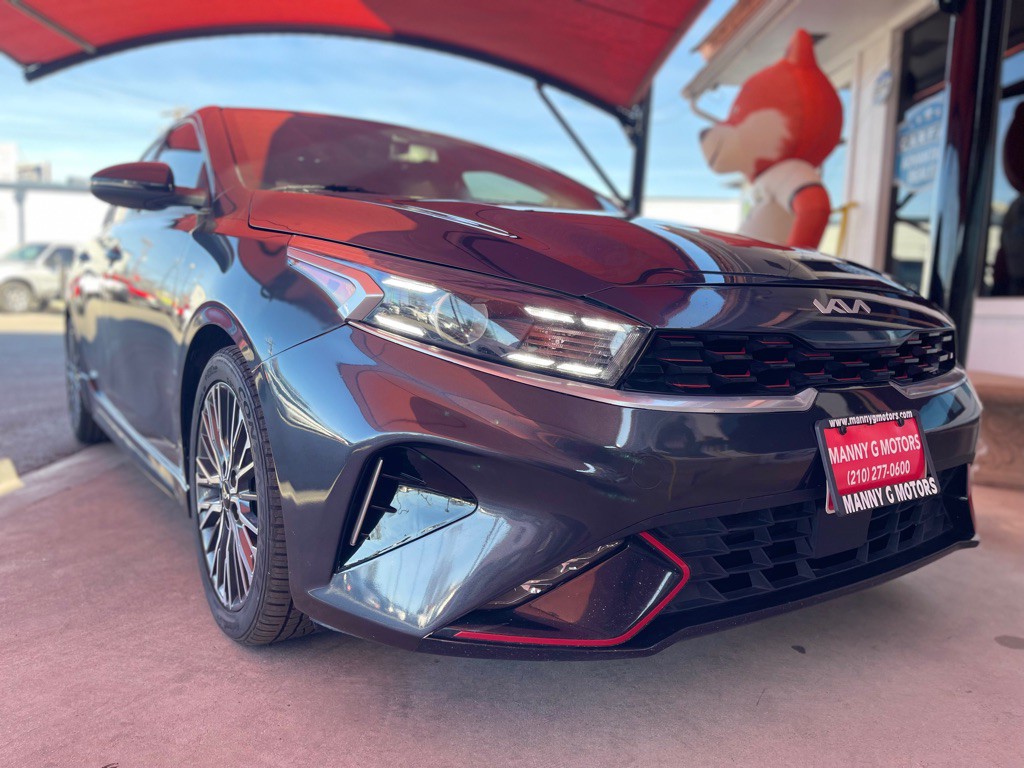 2023 Kia Forte Image 15