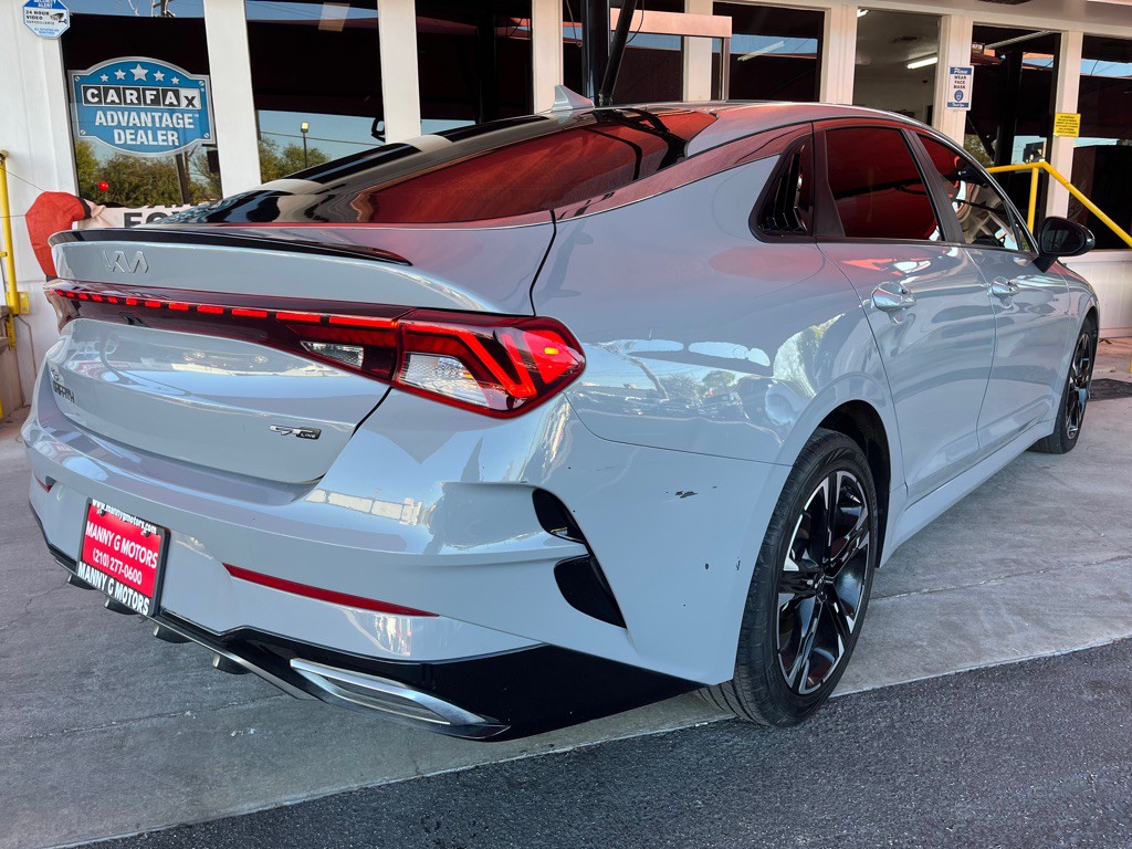 2022 Kia K5 Image 17