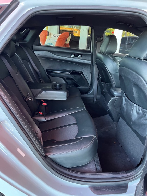 2022 Kia K5 Image 18