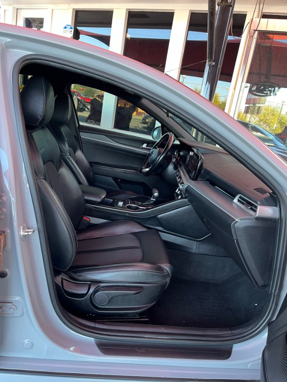 2022 Kia K5 Image 19