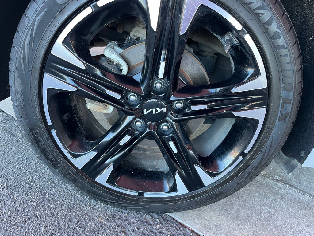 2022 Kia K5 Image 20