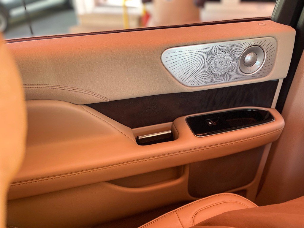 2019 Lincoln Navigator Image 15