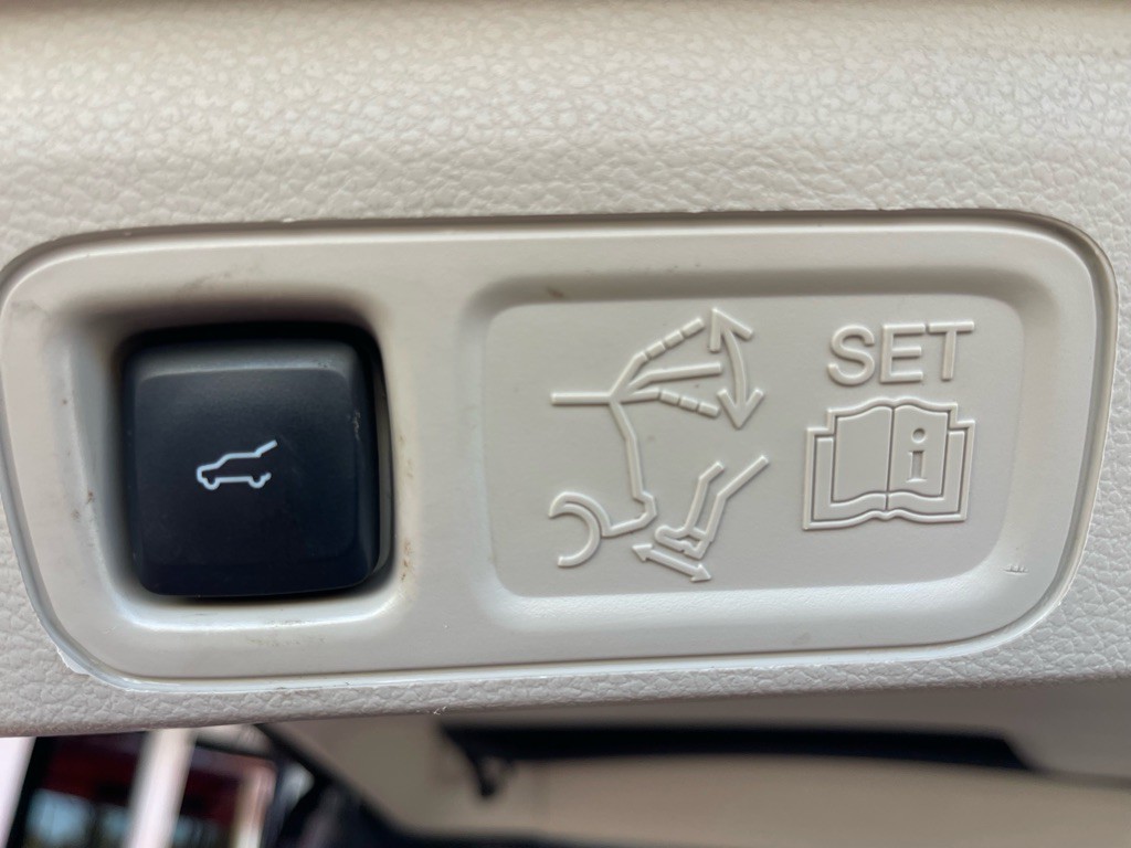 2019 Lincoln Navigator Image 22