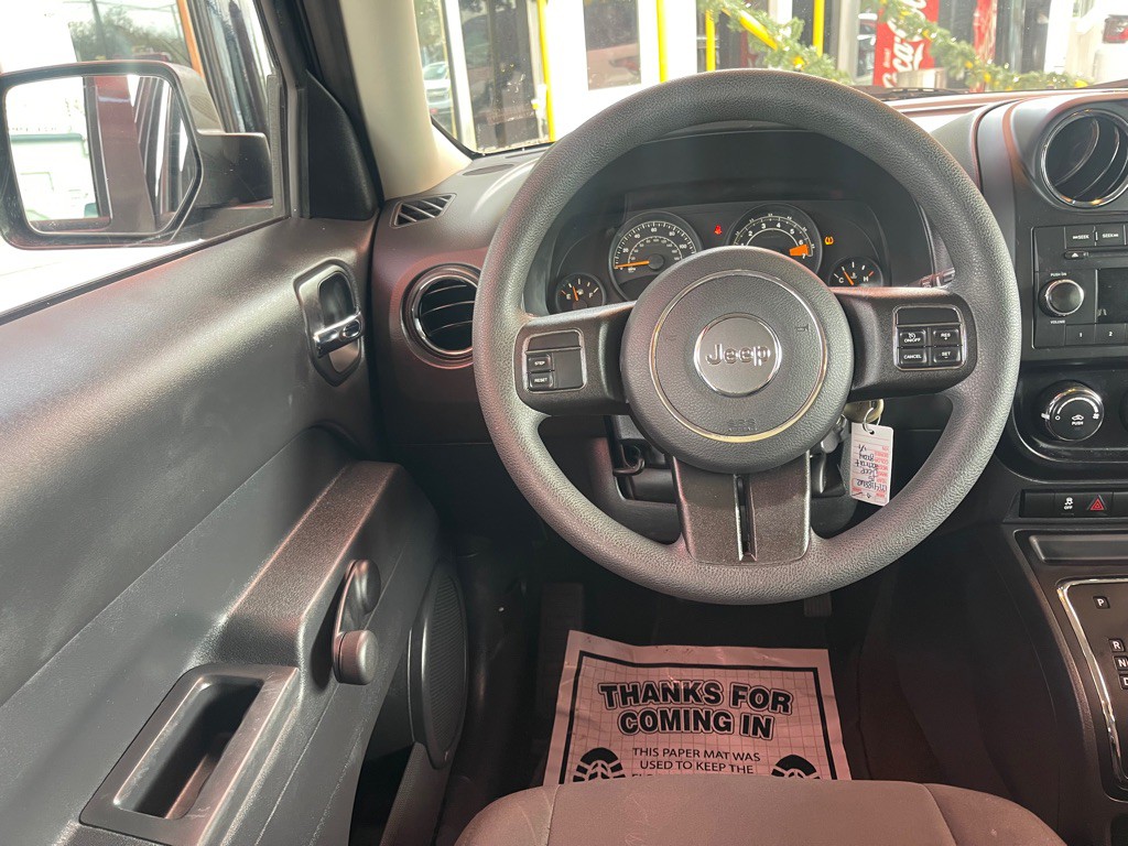 2015 Jeep Patriot Image 7