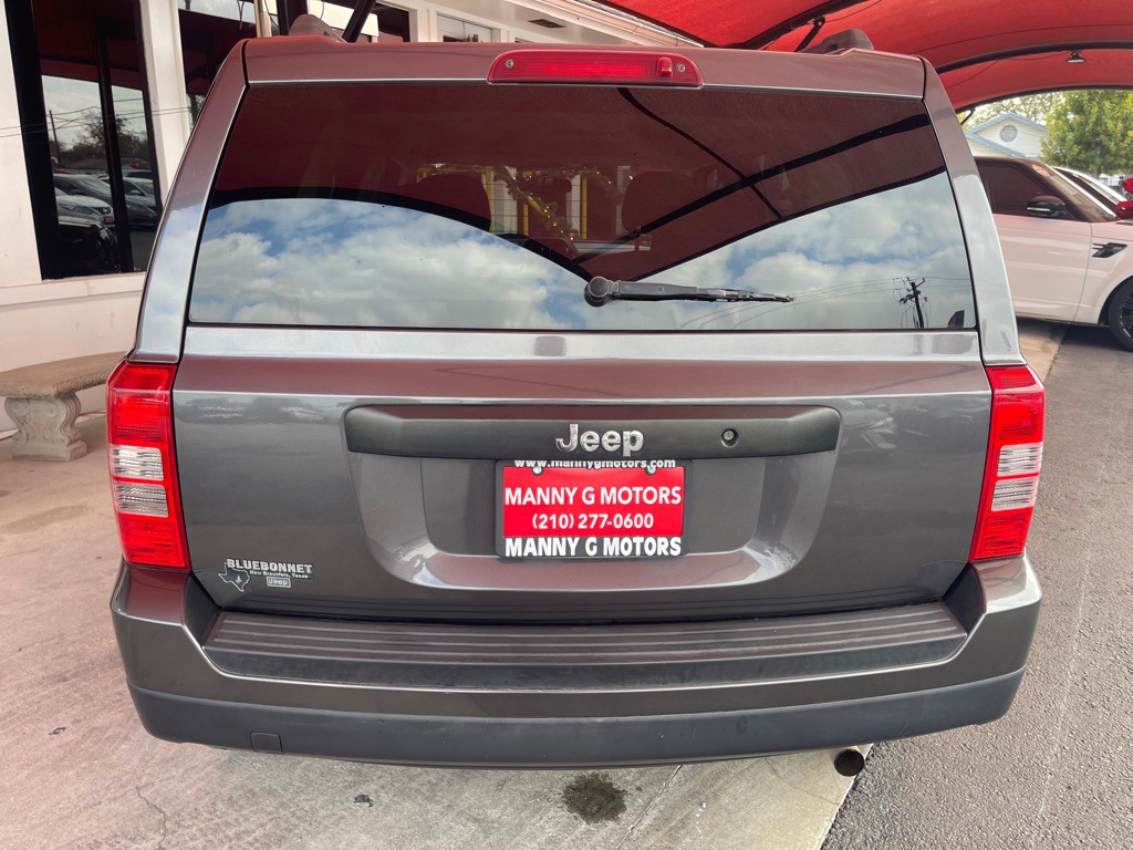 2015 Jeep Patriot Image 11