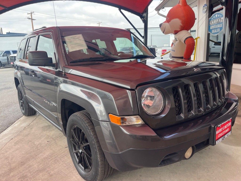 2015 Jeep Patriot Image 16