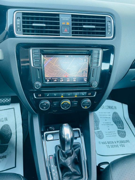 2017 Volkswagen Jetta Image 7