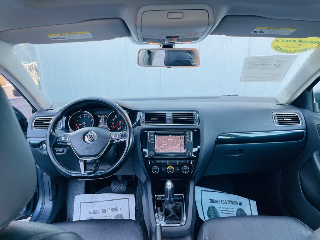 2017 Volkswagen Jetta Image 11