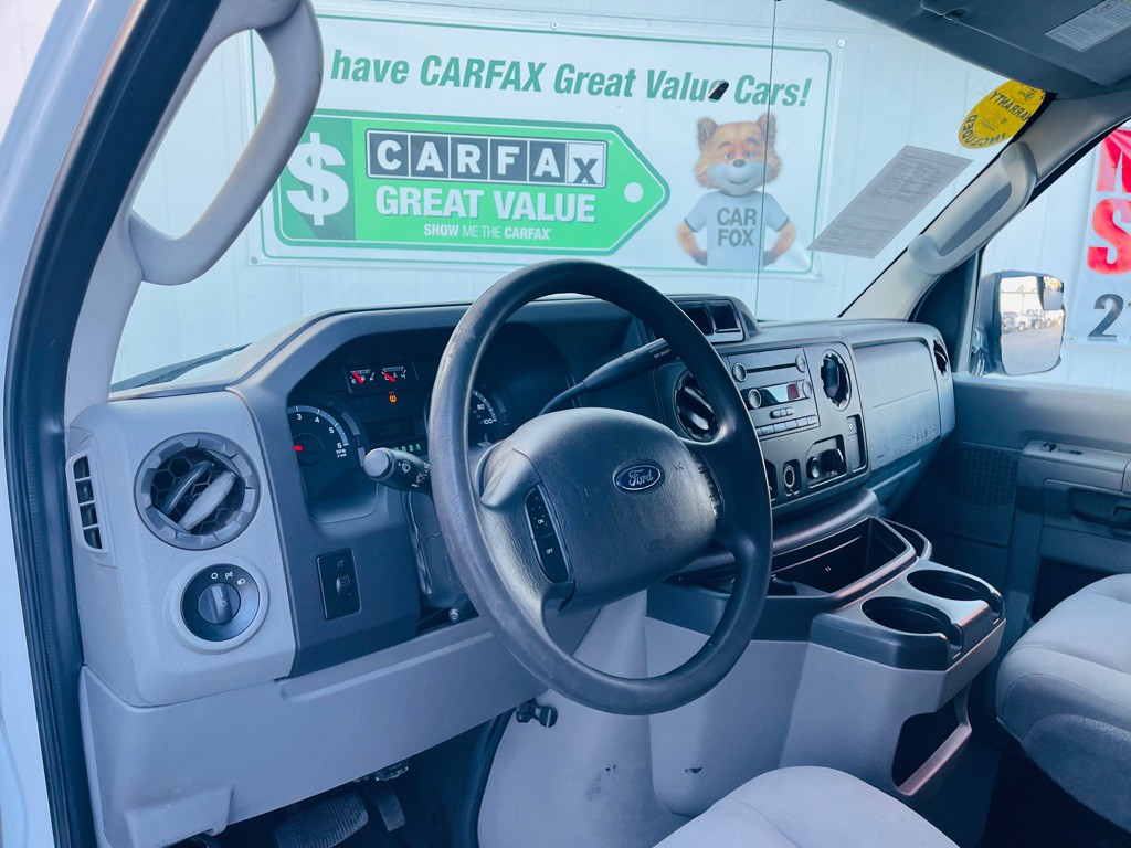2014 Ford Econoline Image 8
