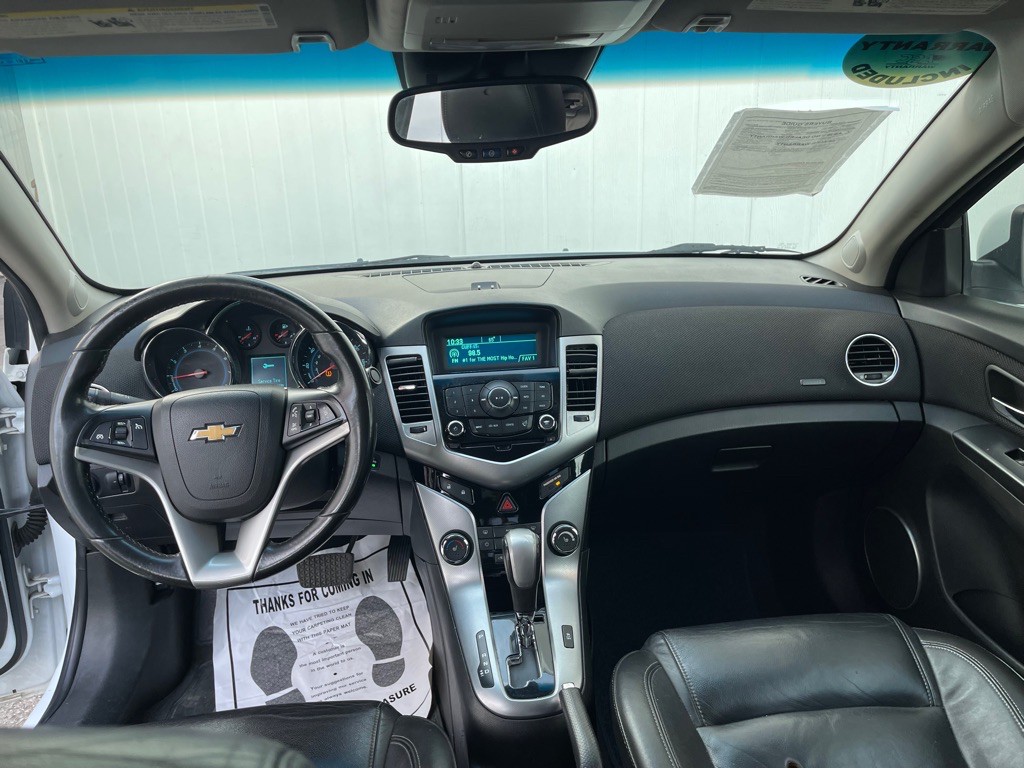 2012 Chevrolet Cruze Image 5