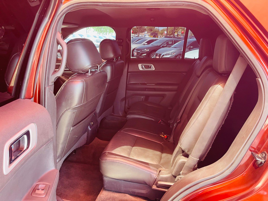 2015 Ford Explorer Image 5