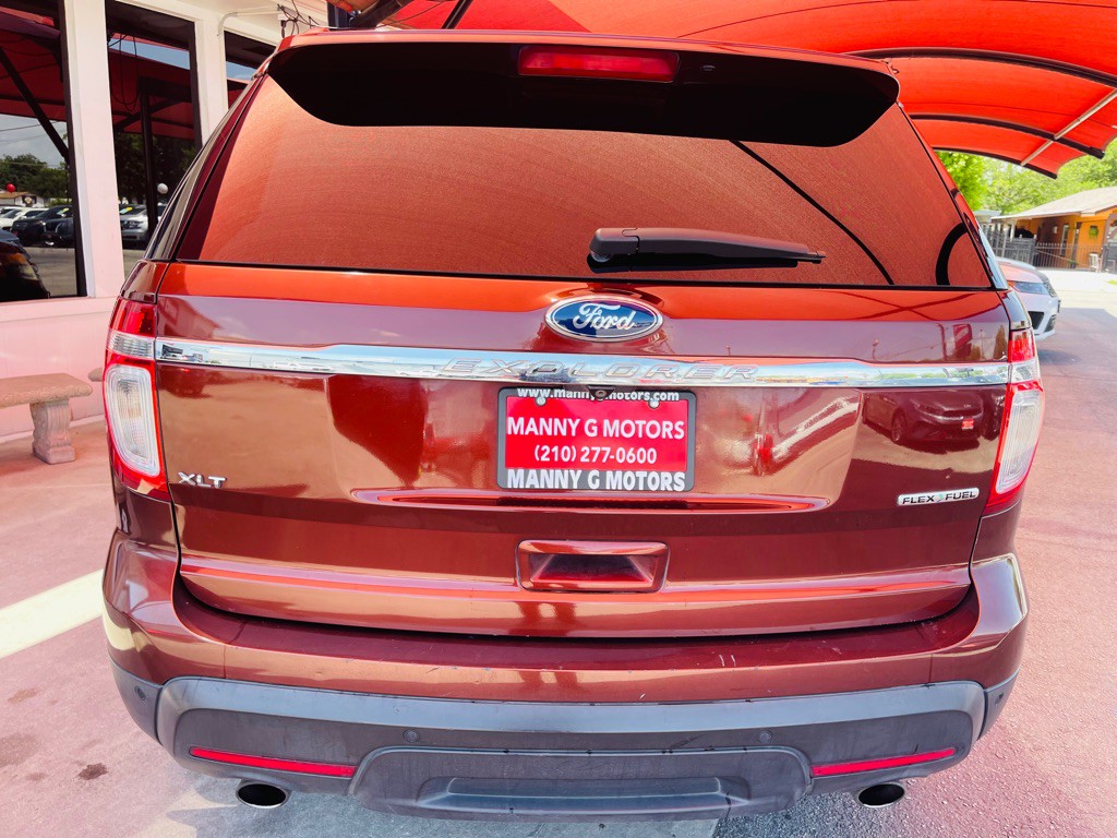 2015 Ford Explorer Image 13