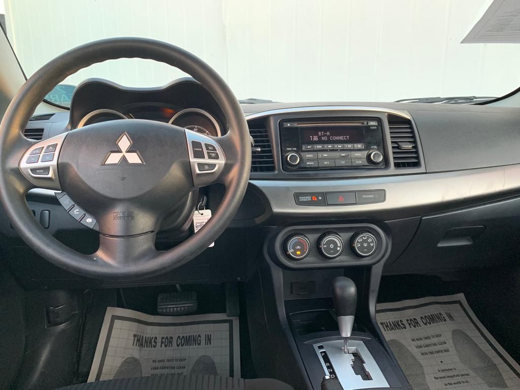2015 Mitsubishi Lancer Image 5