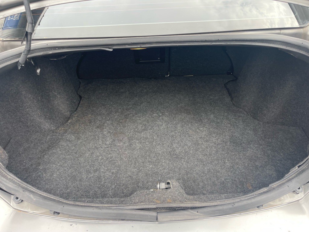 2013 Dodge Avenger Image 12