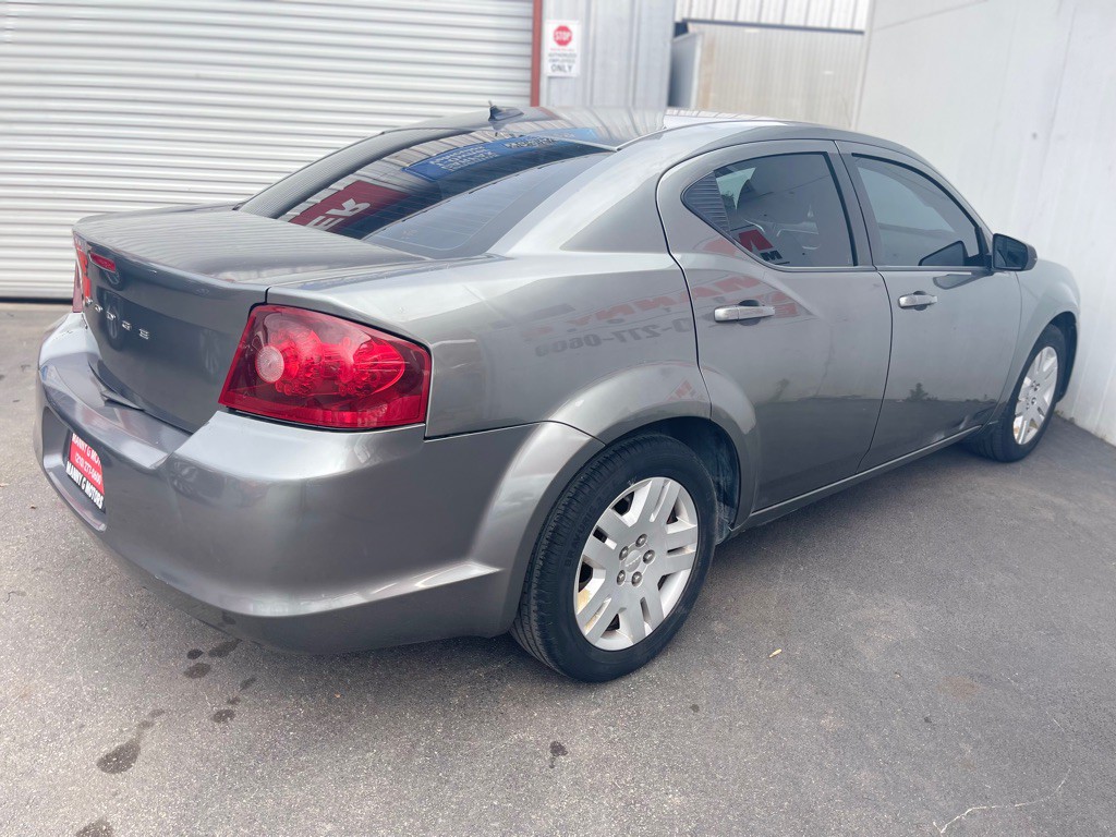 2013 Dodge Avenger Image 15