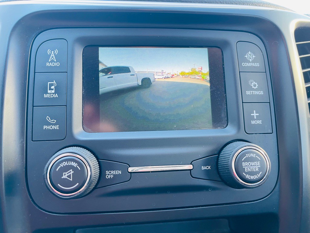 2018 Jeep Cherokee Image 5