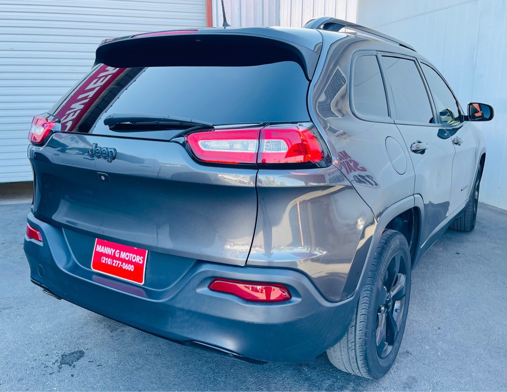 2018 Jeep Cherokee Image 16